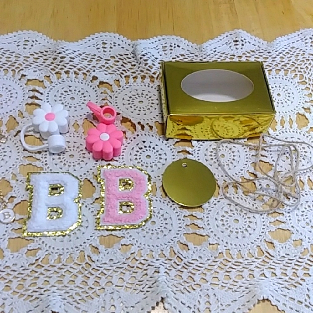 Initial "B" Bundle In Pink And White